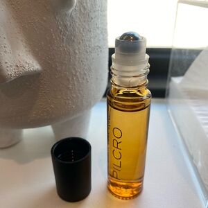 Pilcro “start your story” perfume